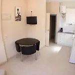 Marina Internacional تورّيفيِخا
