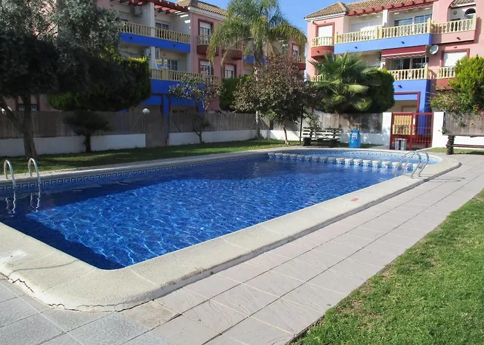 Marina Internacional تورّيفيِخا